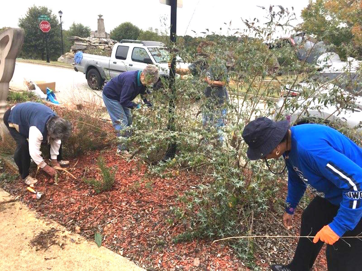 Conyers Garden Club holds work day at Lighthouse Village Children’s Garden